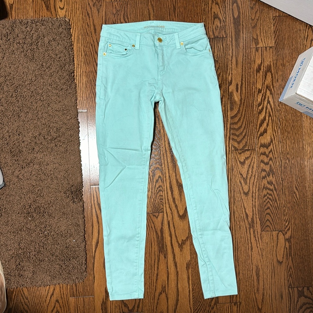 Michael Kors Izzy Cropped Skinny Jeans. Size: 2.
